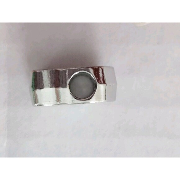 Daisy Head Enamel Bead Charm - Picture 5 of 6